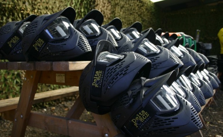 delta force equipment hens